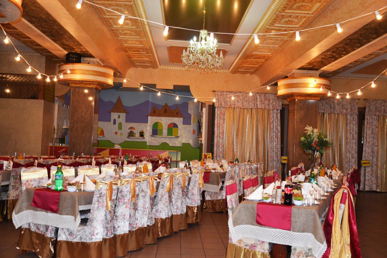 Golden Palace Dubove 외부 사진